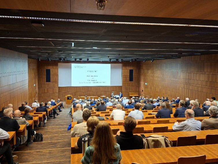 ZVG-Dorn-Referat-kl